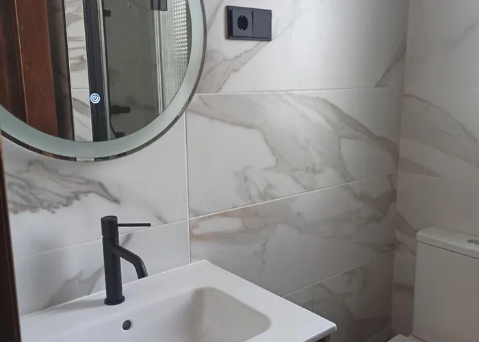 Caamano בית נופש